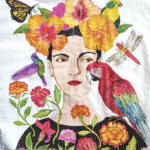 MUJER CON FLORES
