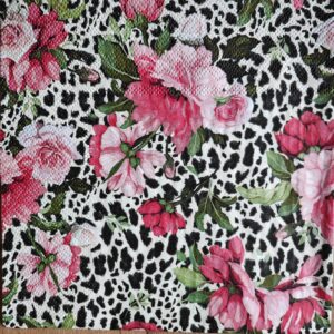 LEOPARDO Y FLORES